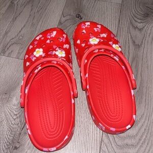 Valentine heart clogs
